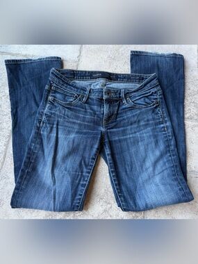 GUESS Los Angeles Blue Bootcut Jeans - Low Rise- Medium Wash- Waist 26